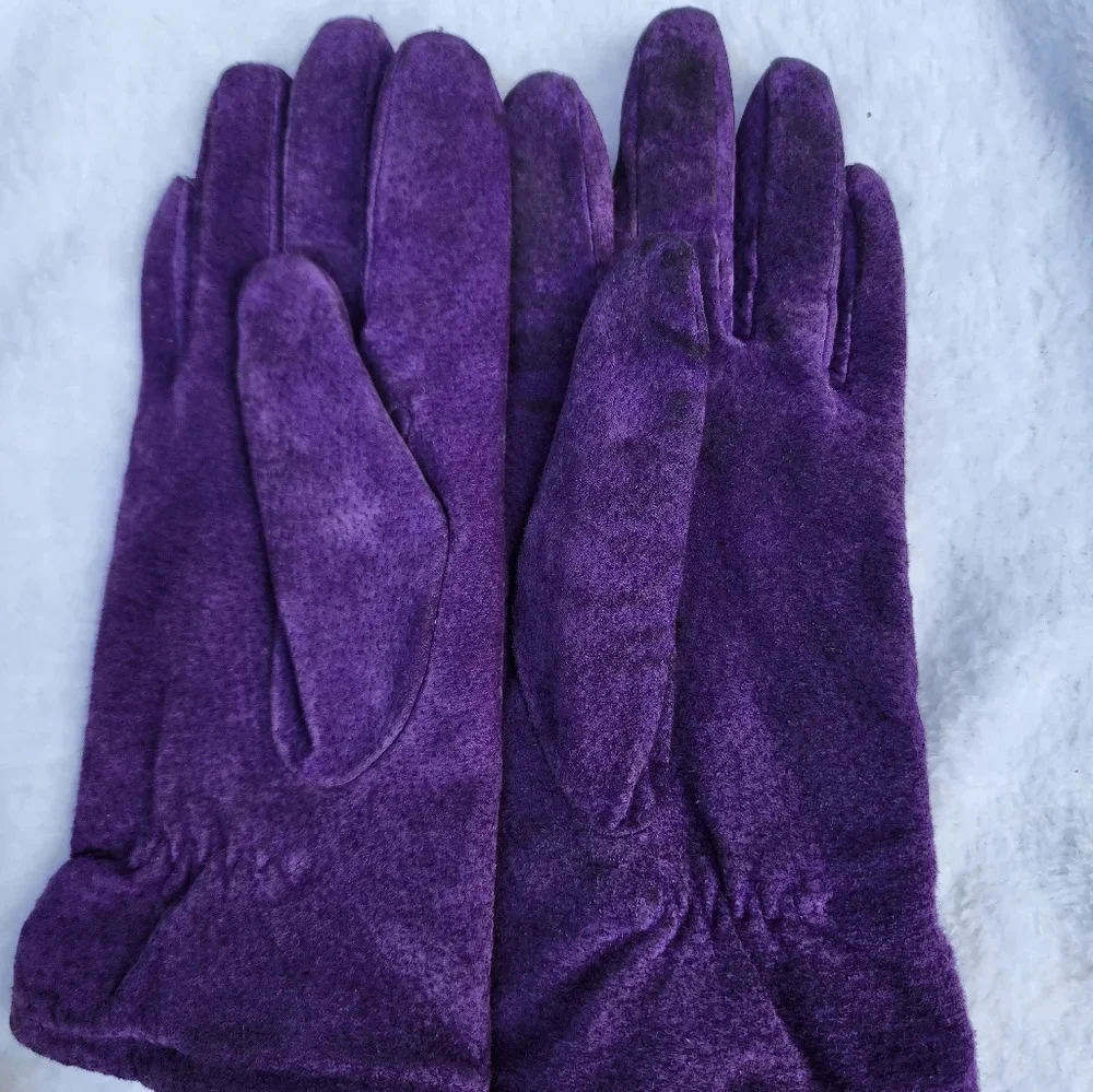 Fownes‎ Vintage Purple suede gloves M